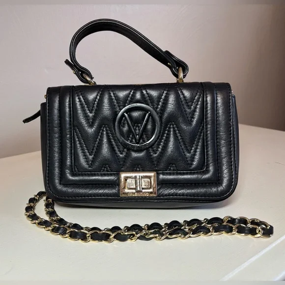 AUTHENTIC Mario Valentino Black Quilted Mini Bag with Gold Chain - Picture 1 of 8